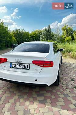 Седан Audi A4 2012 в Прилуках