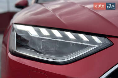 Седан Audi A4 2020 в 