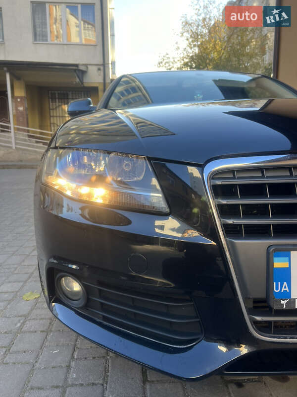 Универсал Audi A4 2011 в Ивано-Франковске