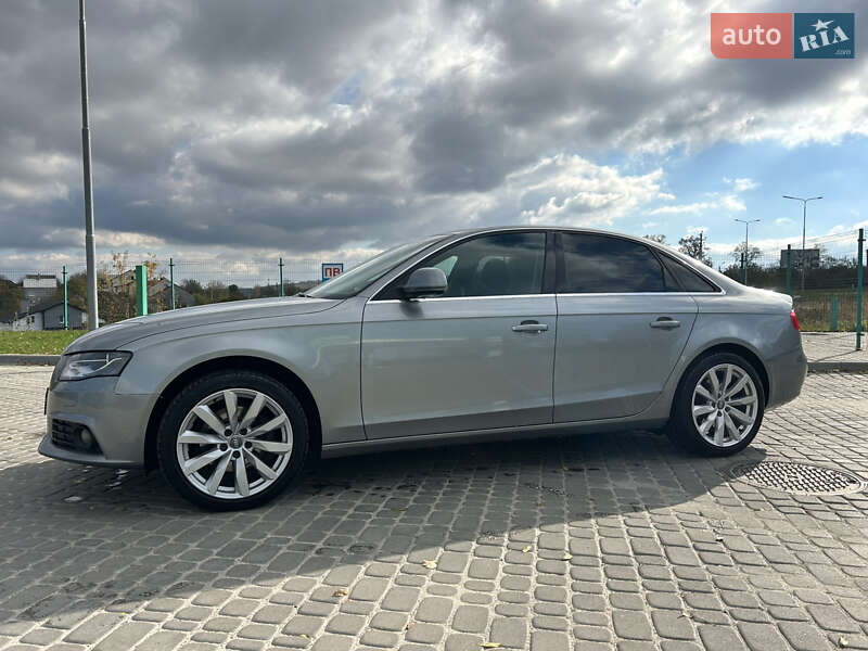 Седан Audi A4 2008 в Золочеве
