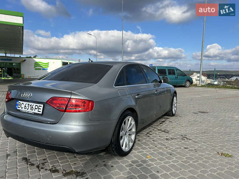 Седан Audi A4 2008 в Золочеве