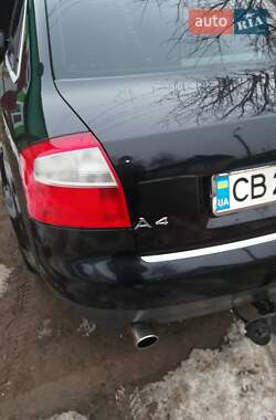 Седан Audi A4 2002 в Городне