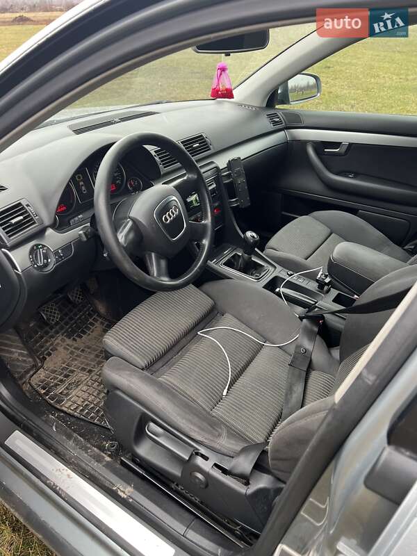 Универсал Audi A4 2005 в Рокитном