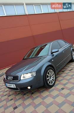 Седан Audi A4 2002 в Гайсине