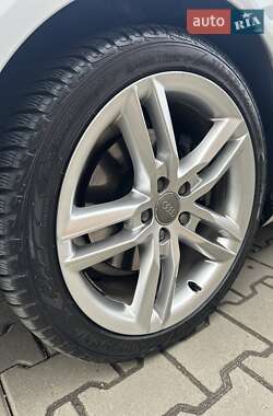 Универсал Audi A4 2014 в Мукачево