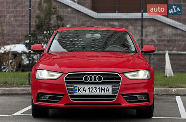 Седан Audi A4 2012 в Киеве