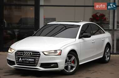 Седан Audi A4 2015 в Харькове