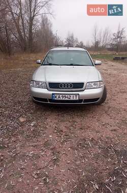 Универсал Audi A4 1998 в Киеве