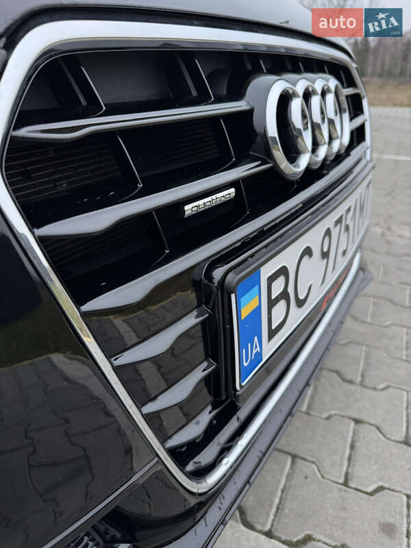 Седан Audi A4 2014 в Радехові