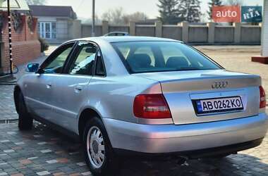 Седан Audi A4 1999 в Могилев-Подольске