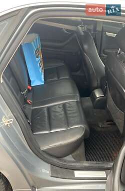 Седан Audi A4 2008 в Южном