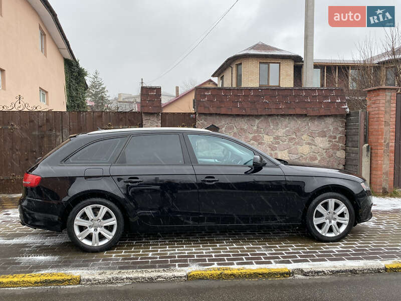 Универсал Audi A4 2011 в Киеве