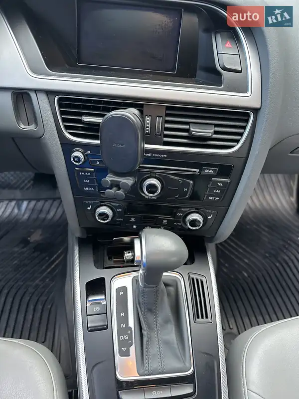 Audi A4 2014 VIN WAUBFAFL0FN008512 фото оголошення 13 з 69