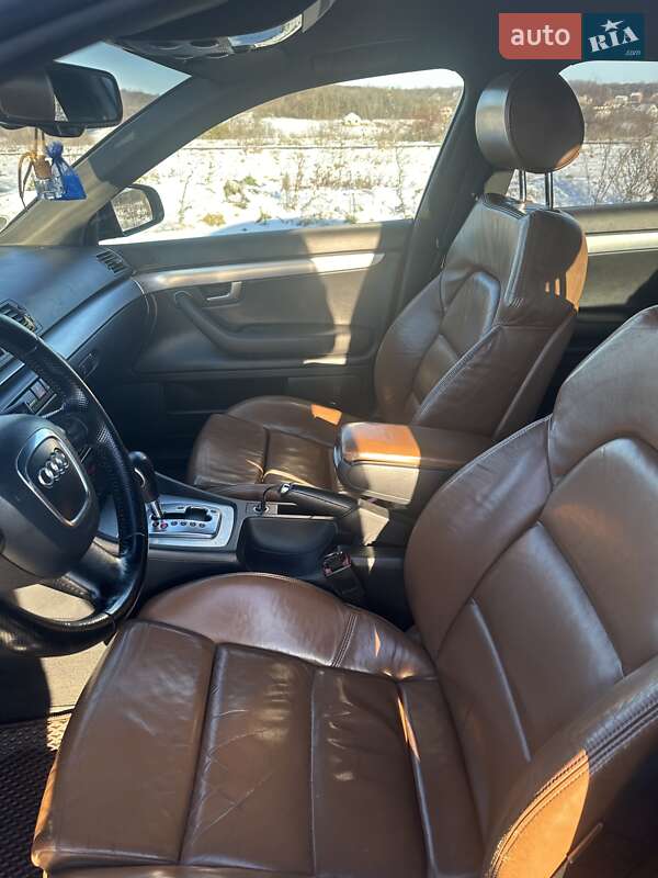 Седан Audi A4 2007 в Баре