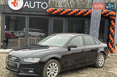 Седан Audi A4 2013 в Львові