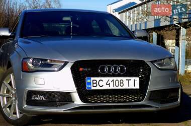 Седан Audi A4 2014 в Трускавці