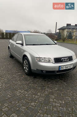 Седан Audi A4 2001 в Жовкві