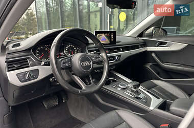 Седан Audi A4 2015 в 