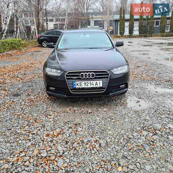 Универсал Audi A4 2013 в Днепре