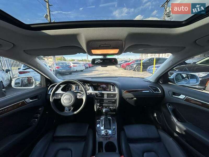Седан Audi A4 2014 в Львове
