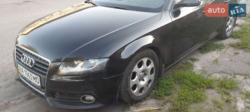 Універсал Audi A4 2009 в Рівному