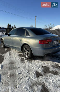 Седан Audi A4 2010 в Тернополі