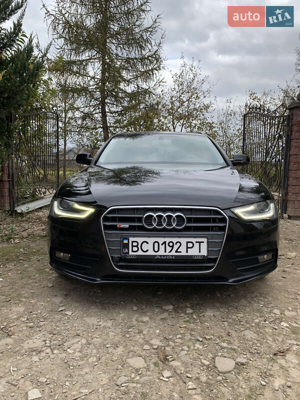 Универсал Audi A4 2012 в 