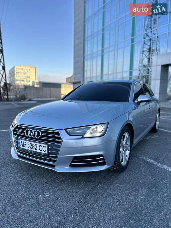 Универсал Audi A4 2016 в Днепре