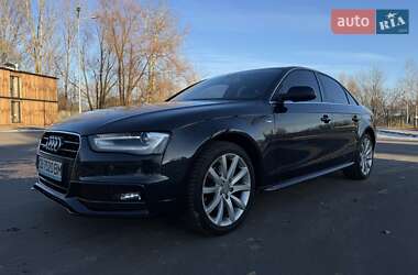 Седан Audi A4 2014 в Чернигове