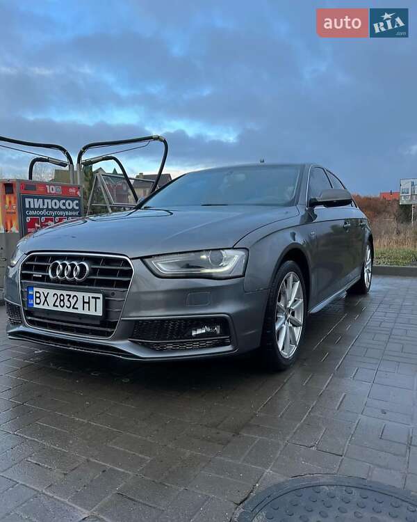 Седан Audi A4 2015 в Тернополе