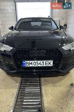 Седан Audi A4 2019 в 
