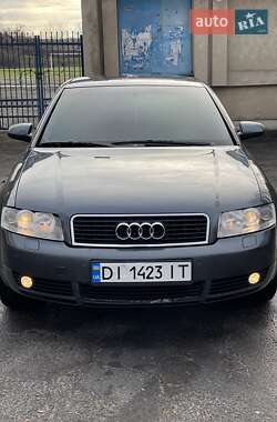 Седан Audi A4 2001 в 