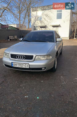 Седан Audi A4 2000 в Житомирі