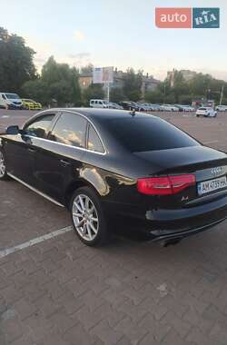 Седан Audi A4 2014 в Житомирі