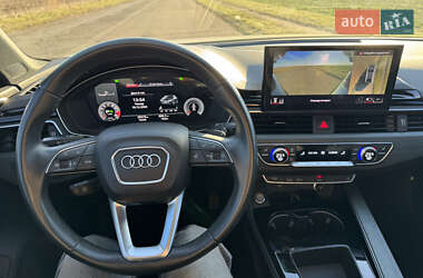Седан Audi A4 2020 в 