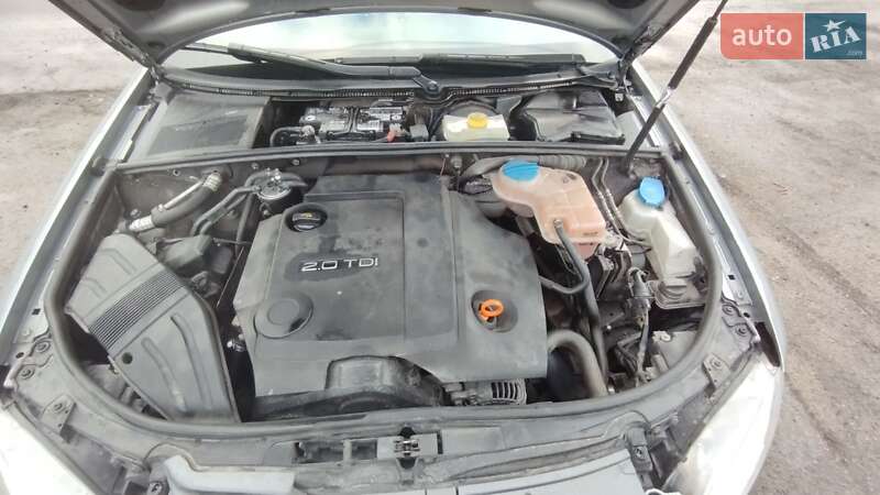 Седан Audi A4 2005 в Дніпрі