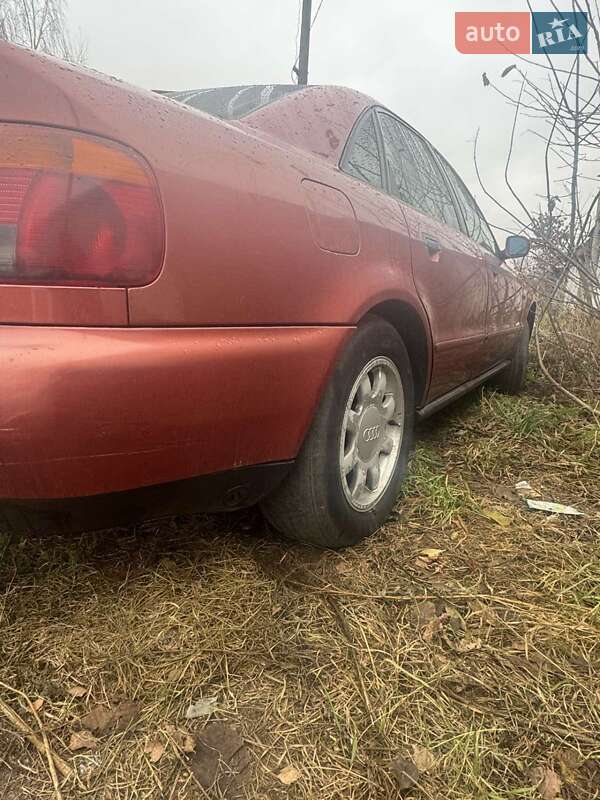Седан Audi A4 1995 в Коростене фото 5 Седан Audi A4 1995 в Коростене
