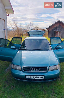 Универсал Audi A4 1998 в Трускавце