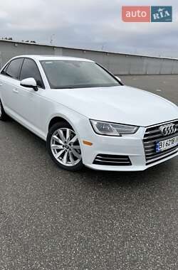 Седан Audi A4 2017 в Житомирі