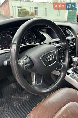 Седан Audi A4 2012 в Киеве