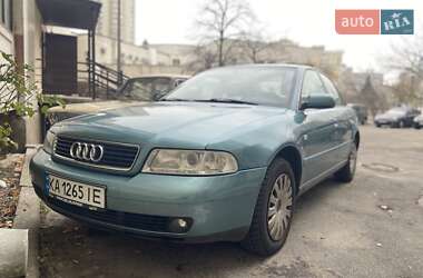 Седан Audi A4 1999 в Києві