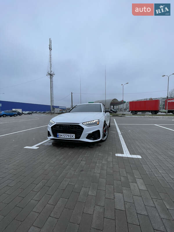 Audi A4 2022