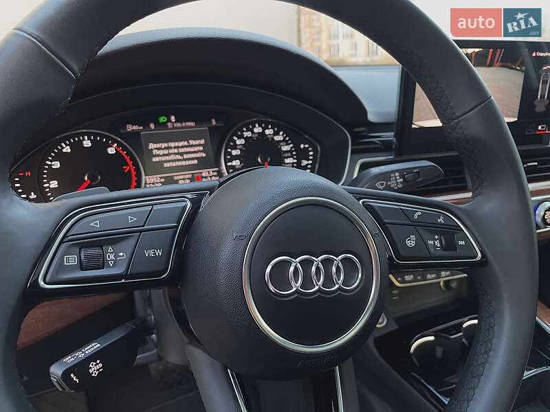 Седан Audi A4 2020 в Києві