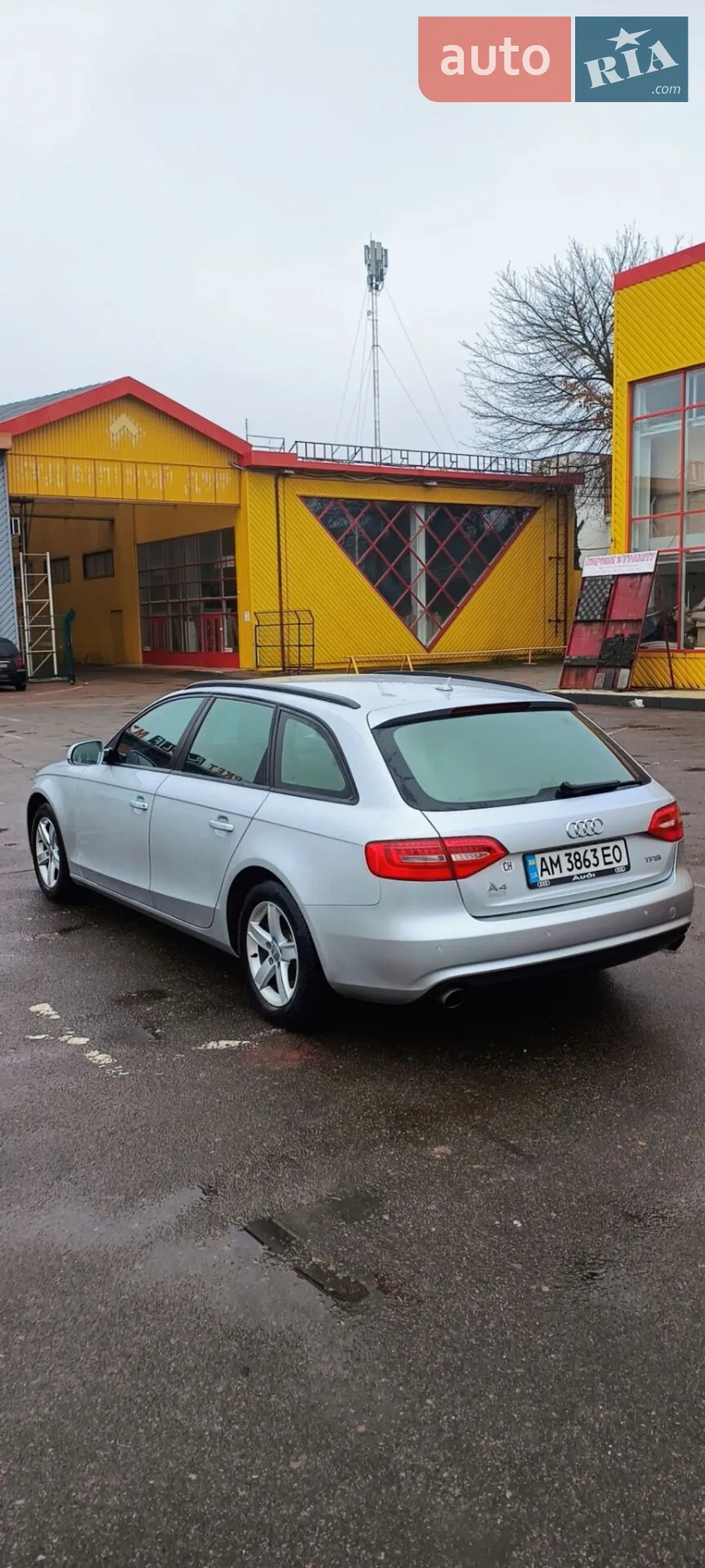 2012 Audi A4 - мініатюра 11