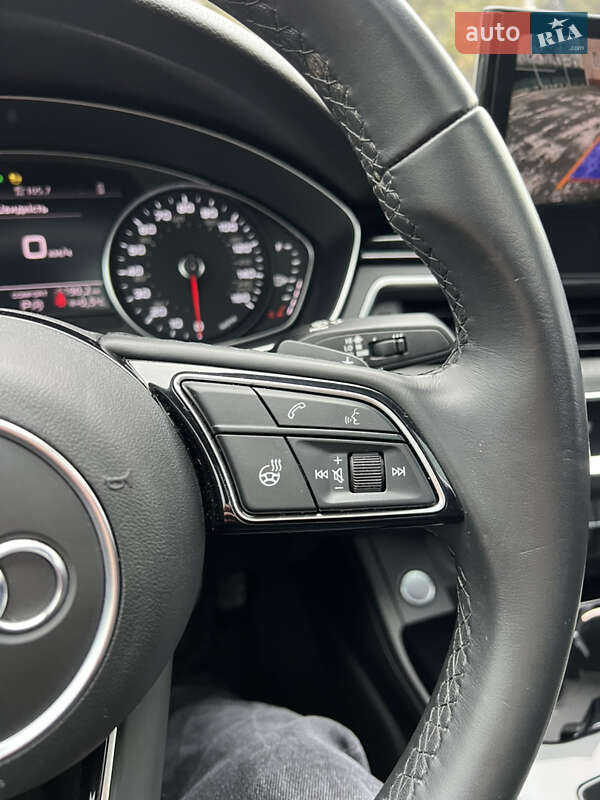 Седан Audi A4 2021 в Виннице