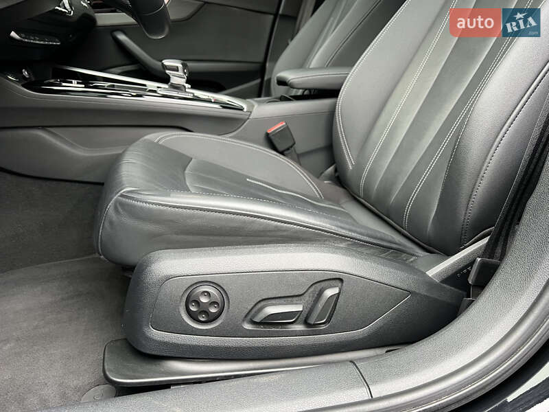 Седан Audi A4 2021 в Виннице