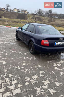 Седан Audi A4 1997 в Чернівцях