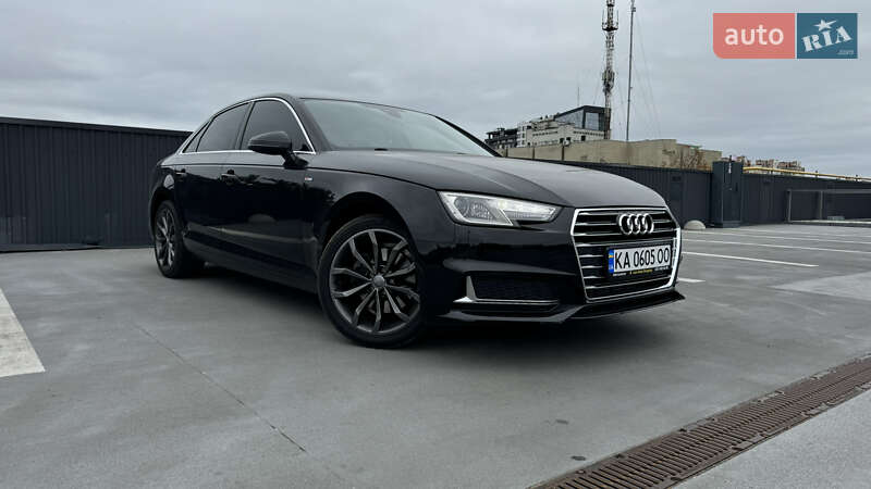 Седан Audi A4 2018 в Киеве