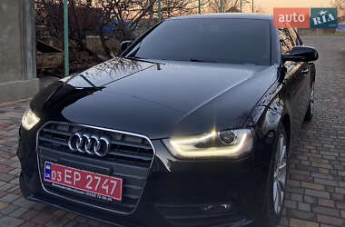 Седан Audi A4 2013 в 