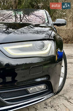 Универсал Audi A4 2012 в 